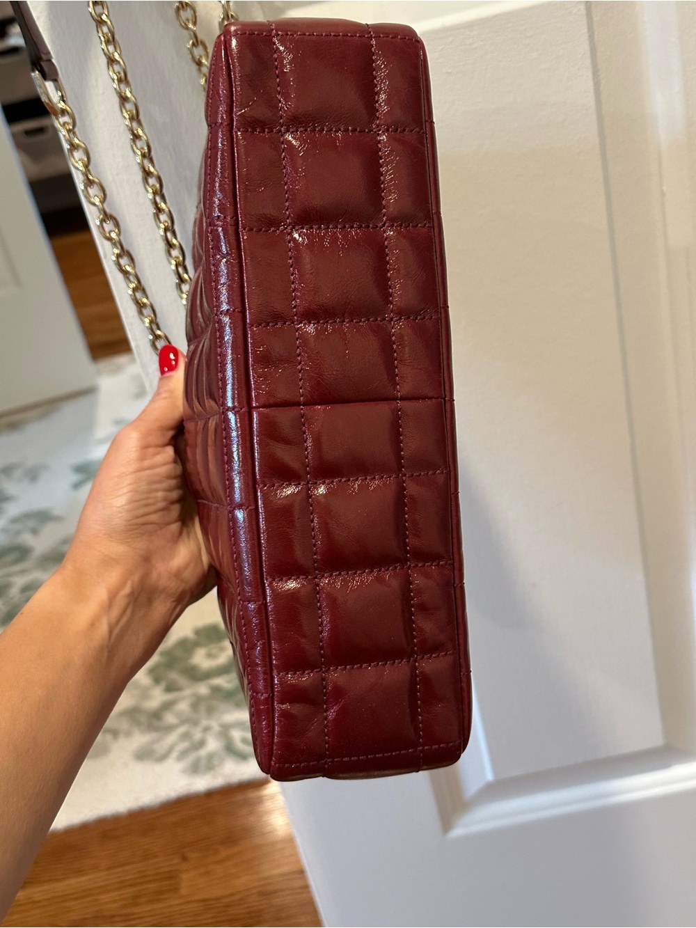 Michael Kors Extra Large Soho Quilted Berry Color Leather Chain Shoulder Bag – - Picture 3 of 10